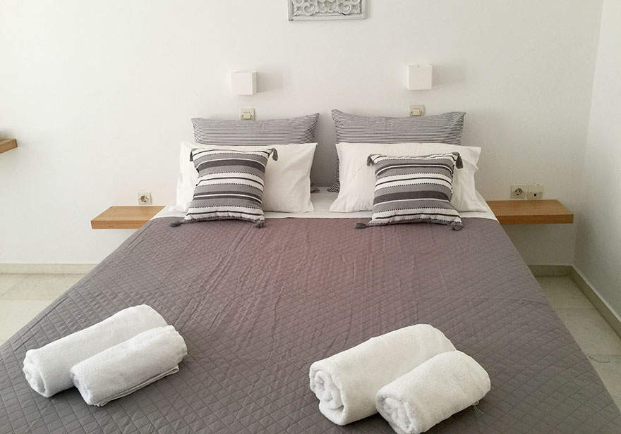 Οικογενειακά διαμερίσματα στα Rodia studios στην Πάρο